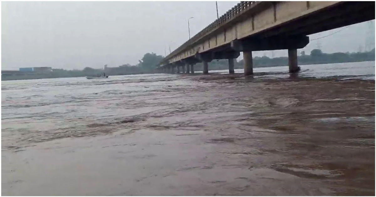 Chenab Water